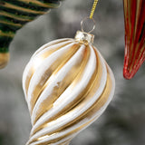 Classic Finial Ornament