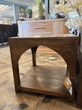 Arch End Table 24x24x24h (61x61x61cm)
